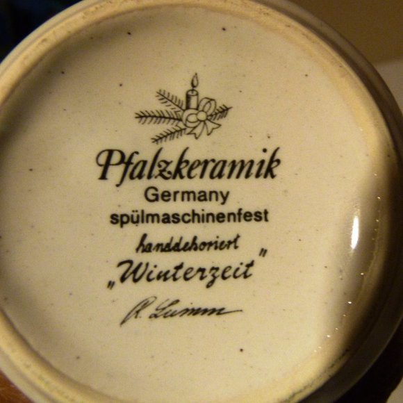 PFALZKERAMIK Germany Hand Decorateded Winterzeit WinterTime Child's Mug Set of 2 - Picture 9 of 9
